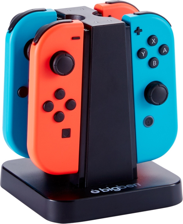 Bigben Switch Quad-oplader til Joy-Con i gruppen HJEMMEELEKTRONIK / Spilkonsoller og tilbehør / Nintendo Switch / Tilbehør hos TP E-commerce Nordic AB (D04834)