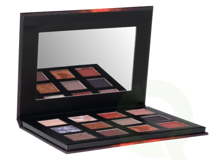 Catrice Dear universe Eyeshadow Palette Limited Edition 10.2 g i gruppen SKØNHED & HELSE / Makeup / Øjne og øjenbryn / Øjenskygge hos TP E-commerce Nordic AB (D05799)