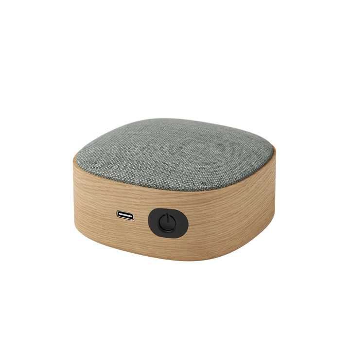 SACKit Go Wood bærbar Bluetooth-højttaler - naturlig eg i gruppen HJEMMEELEKTRONIK / Lyd & billede / Højttalere & tilbehør / Bluetooth-højttalere / Bærbare højttalere hos TP E-commerce Nordic AB (D07140)