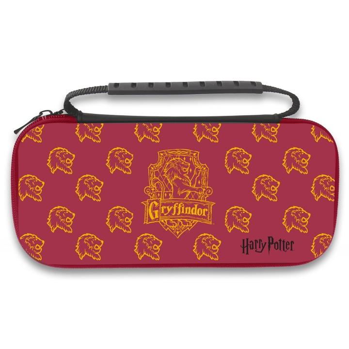 Trade Invaders Harry Potter - Slim carrying case - Gryffindor i gruppen HJEMMEELEKTRONIK / Spilkonsoller og tilbehør / Nintendo Switch hos TP E-commerce Nordic AB (D07231)