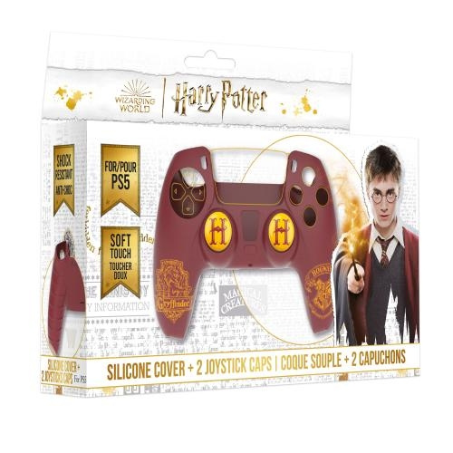 Trade Invaders Harry Potter-silikoneetui + tommelfingerpinde til PS5-controller - Gryffindor - Rød i gruppen HJEMMEELEKTRONIK / Spilkonsoller og tilbehør / Nintendo Switch hos TP E-commerce Nordic AB (D07234)