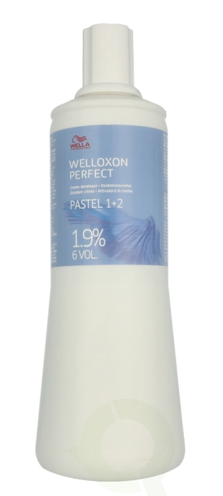 Wella Welloxon Perfect - Pastel 1+2 Creme Developer 1000 ml 1,9% 6 Vol. i gruppen SKØNHED & HELSE / Hår og styling / Hårpleje / Hårfarve / Hårfarve & Farve bombe hos TP E-commerce Nordic AB (D09410)