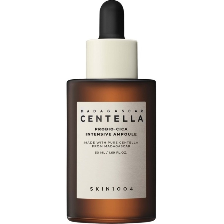 SKIN1004 Madagascar Centella Probio-Cica Intensive Ampoule 30ml i gruppen SKØNHED & HELSE / Hudpleje / Ansigt / Hudserum hos TP E-commerce Nordic AB (D11598)