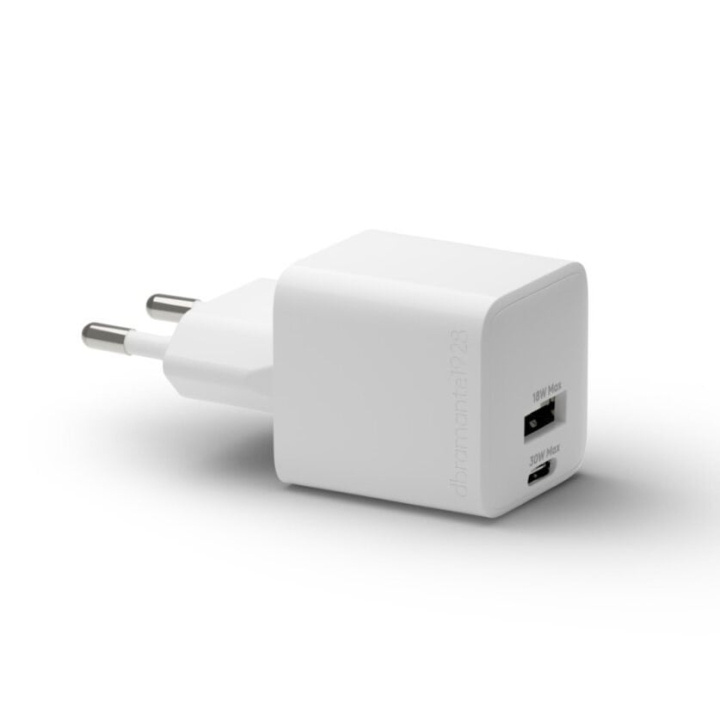 dbramante1928 Re-charge - vægoplader GaN - USB-C+USB-A 30W+18W EU - hvid i gruppen SMARTPHONES & TABLETS / Opladere og kabler / Vægoplader / Væg oplader Type C hos TP E-commerce Nordic AB (D12823)